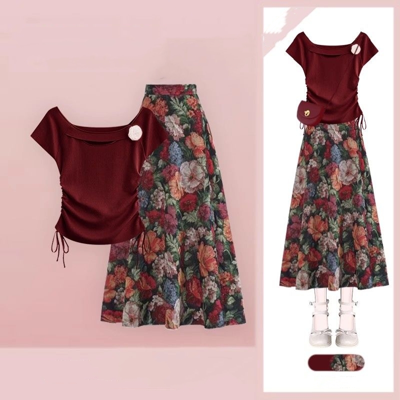 Women Lucky Wine Red T-Shirts  - Midi Skirt Floral recension och pris